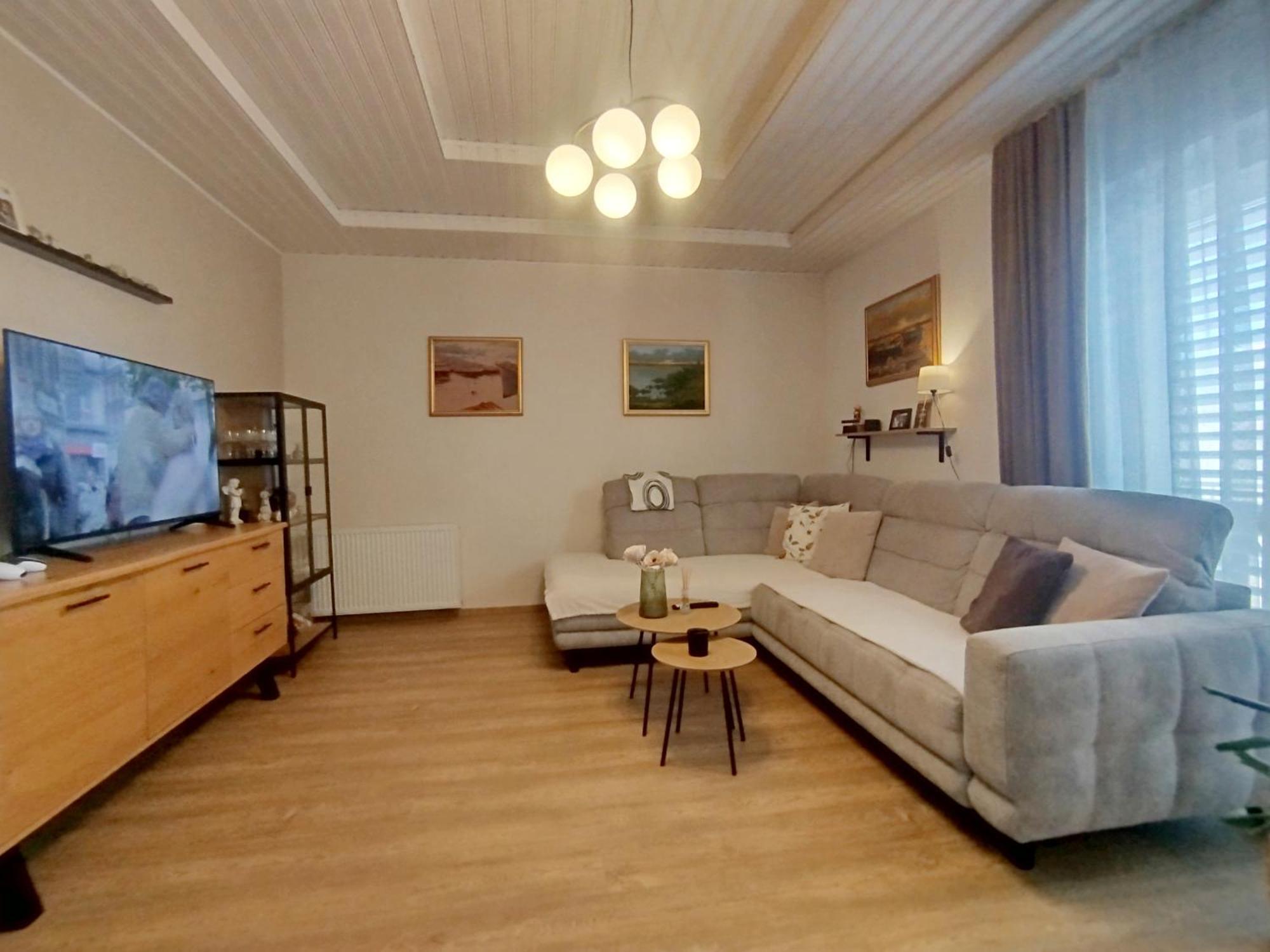 Maja Apartment *